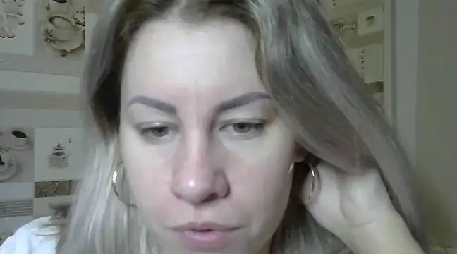 Snapshot of TherestlessKitty chatting on 01-13-25, 07:00 TherestlessKitty online show from 01-13-25, 07:00