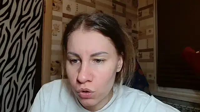 TherestlessKitty online show from 02-17-26, 10:18