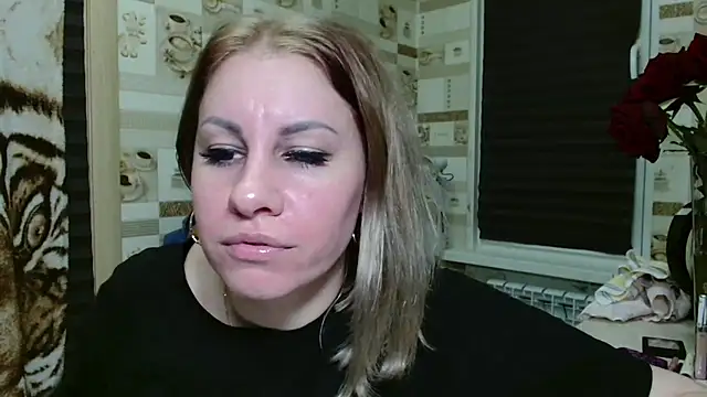 TherestlessKitty online show from 06-13-26, 10:19