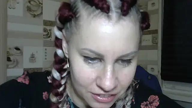 Snapshot of TherestlessKitty chatting on 10-13-25, 10:39 TherestlessKitty online show from 10-13-25, 10:39