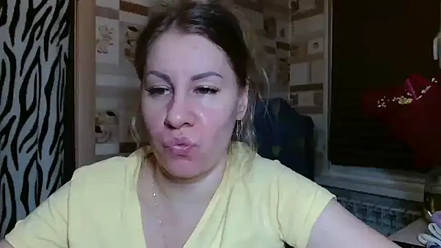 TherestlessKitty online show from 02-22-26, 10:44