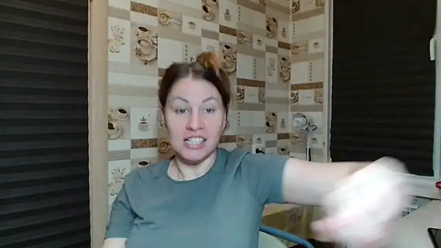TherestlessKitty online show from 05-23-26, 10:31