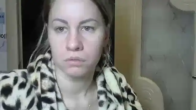 Snapshot of TherestlessKitty chatting on 02-15-25, 05:51 TherestlessKitty online show from 02-15-25, 05:51