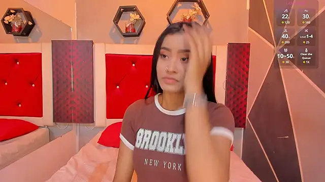 Karoll014 online show from 10-29-25, 12:37