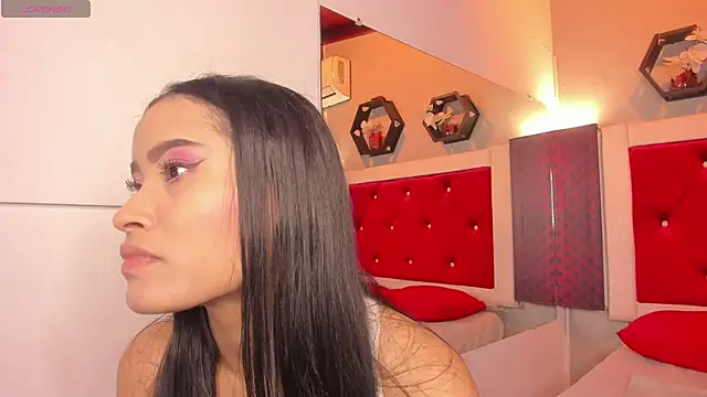 Karoll014 online show from 03-25-26, 11:31