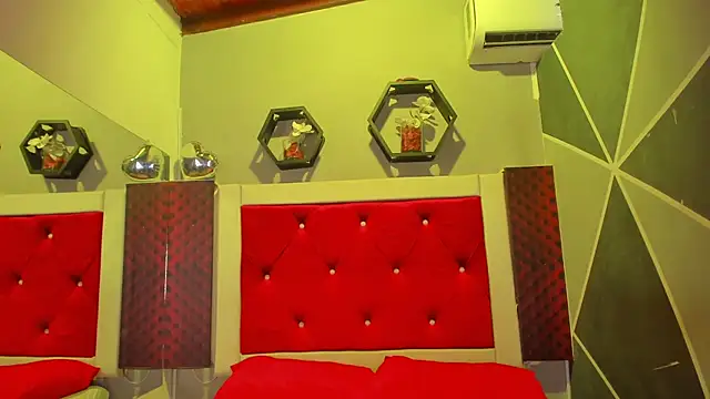 Karoll014 online show from 02-09-26, 12:03