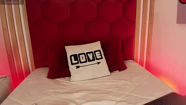 Tayzon Foxxx online show from 07-05-26, 08:26