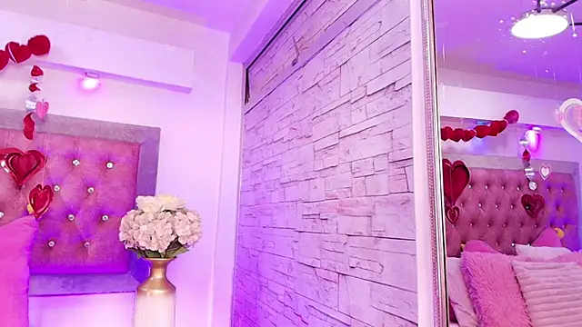 Tayzon Foxxx online show from 02-21-26, 01:57