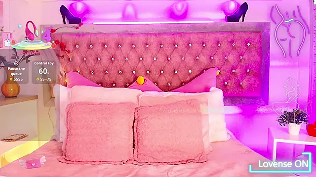 Tayzon Foxxx online show from 11-10-25, 12:43