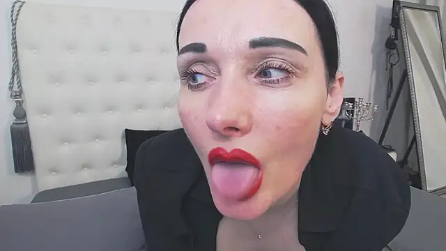 AlinaOnly online show from 03-17-25, 05:16