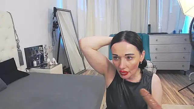 AlinaOnly online show from 11-15-25, 11:14