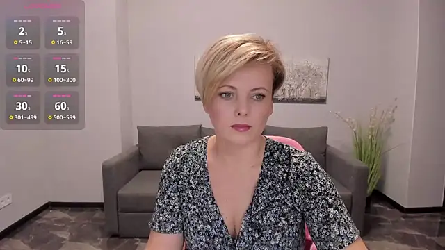Snapshot of Julia_Wilsone chatting on 02-11-25, 01:41 Julia Wilsone online show from 02-11-25, 01:41