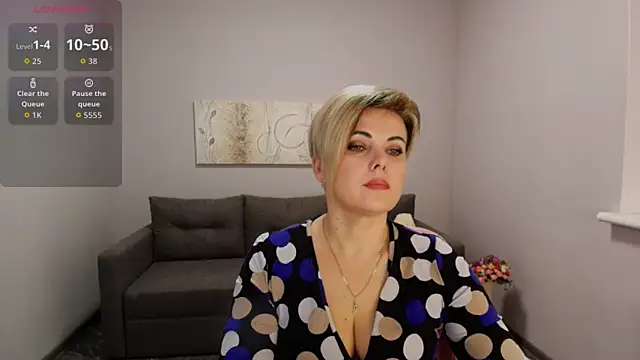 Julia Wilsone online show from 02-06-26, 07:04