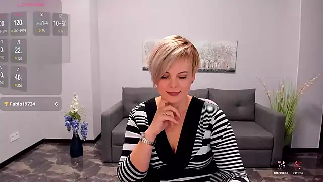 Snapshot of Julia_Wilsone chatting on 10-25-25, 07:18 Julia Wilsone online show from 10-25-25, 07:18