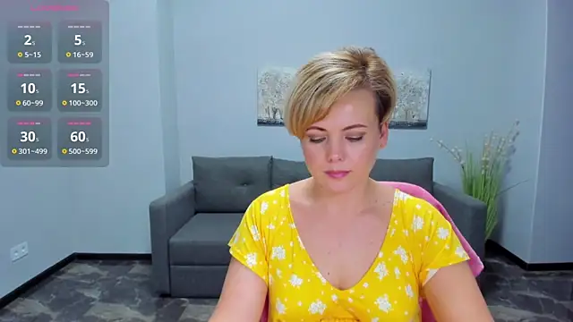 Snapshot of Julia_Wilsone chatting on 02-06-25, 04:36 Julia Wilsone online show from 02-06-25, 04:36