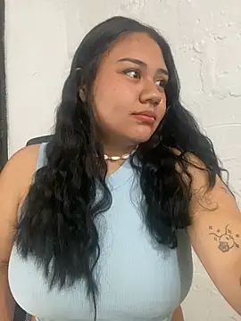 SofiaGarcia7 online show from 06-03-26, 02:55