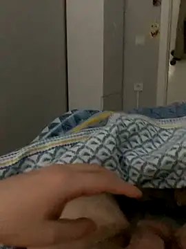 Erenn34 online show from 12-15-25, 10:04