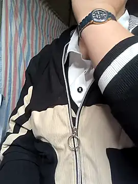 Sweetlove 77 online show from 11-17-25, 02:15