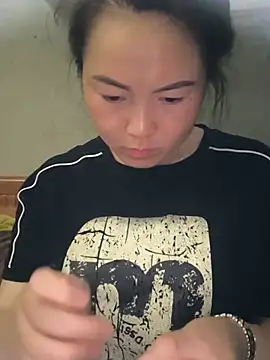 Sweetlove 77 online show from 10-30-25, 02:04