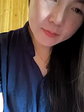 Sweetlove 77 online show from 10-18-25, 02:13