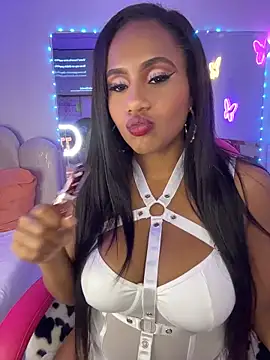 AlisonHoot69 online show from 04-22-26, 01:23