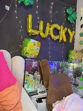 AlisonHoot69 online show from 03-18-26, 10:21