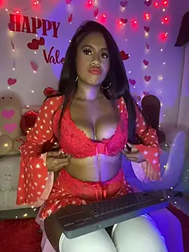 Snapshot of AlisonHoot69 chatting on 02-15-25, 12:04 AlisonHoot69 online show from 02-15-25, 12:04
