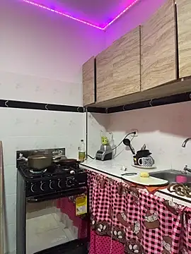 AlisonHoot69 online show from 11-06-25, 04:11