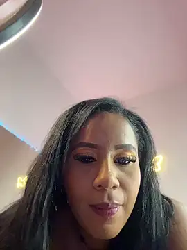 AlisonHoot69 online show from 05-06-26, 06:34