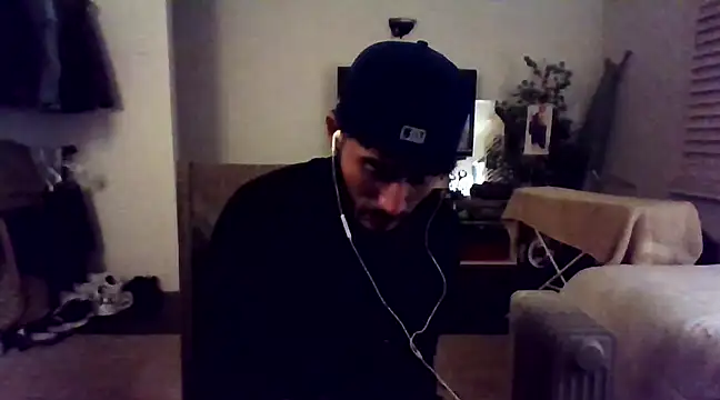 Snapshot of tengocanicas chatting on 12-27-24, 11:06 tengocanicas online show from 12-27-24, 11:06