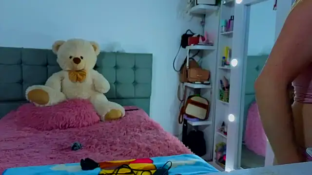 Cristal v 1 online show from 01-13-26, 11:41