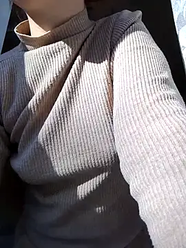 Gussie Bridie online show from 11-26-25, 08:36