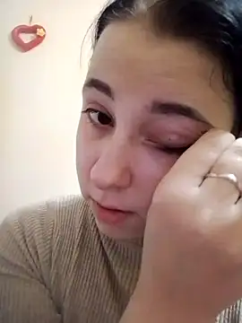 Gussie Bridie online show from 10-04-25, 04:47