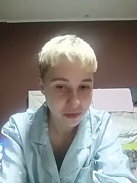 Snapshot of Gussie_Bridie chatting on 05-27-26, 09:22 Gussie Bridie online show from 05-27-26, 09:22