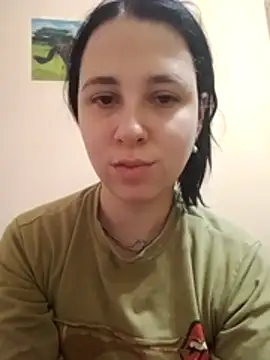 Gussie Bridie online show from 10-18-25, 05:42