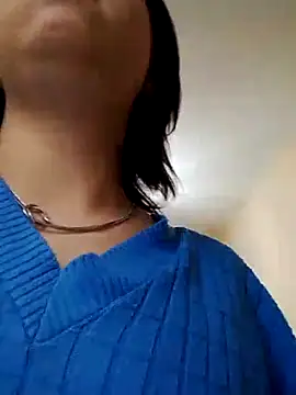 Gussie Bridie online show from 10-01-25, 03:33