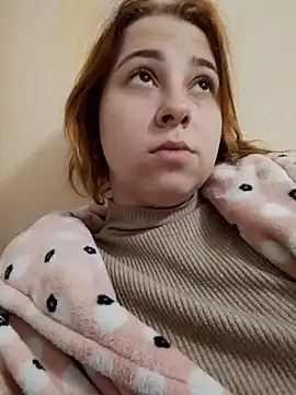 Gussie Bridie online show from 12-14-25, 05:13