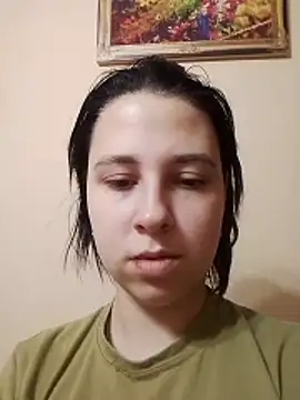 Gussie Bridie online show from 10-19-25, 05:54