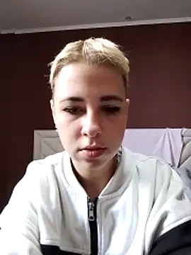 Snapshot of Gussie_Bridie chatting on 05-18-26, 06:29 Gussie Bridie online show from 05-18-26, 06:29