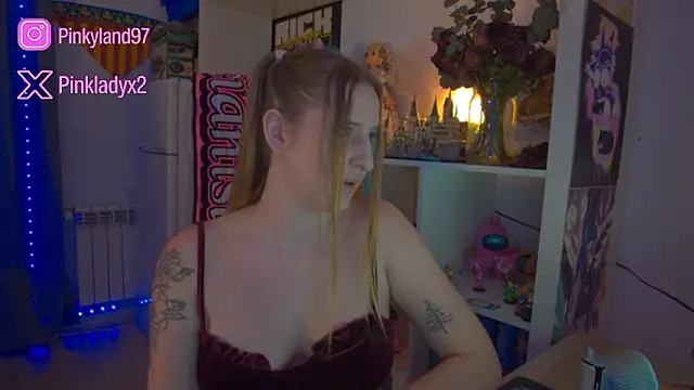 Pinkyladyxxx online show from 01-31-26, 11:58