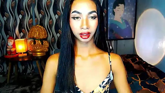 Snapshot of PrettyLatiina chatting on 01-25-25, 08:42 PrettyLatiina online show from 01-25-25, 08:42