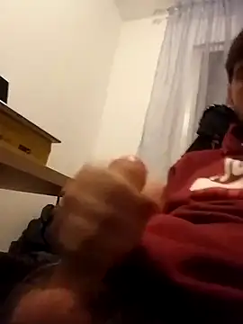 Snapshot of kevcore96 chatting on 02-05-25, 06:15 kevcore96 online show from 02-05-25, 06:15