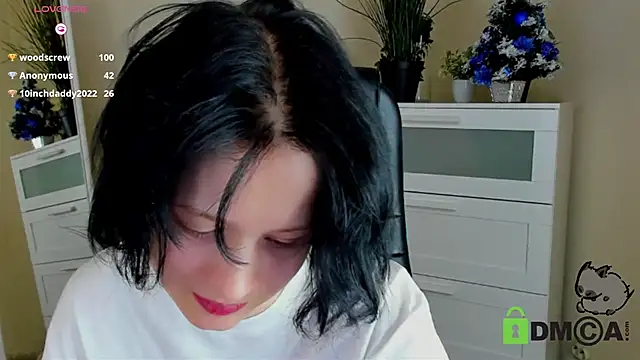 Snapshot of Alina_Mills chatting on 01-11-25, 06:23 Alina Mills online show from 01-11-25, 06:23