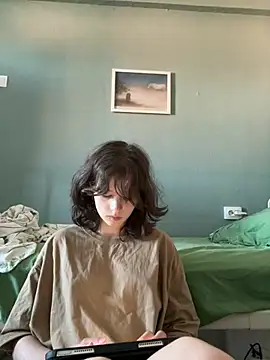 Alina Mills online show from 07-30-26, 04:22