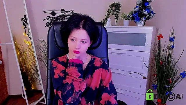 Snapshot of Alina_Mills chatting on 12-30-24, 10:32 Alina Mills online show from 12-30-24, 10:32