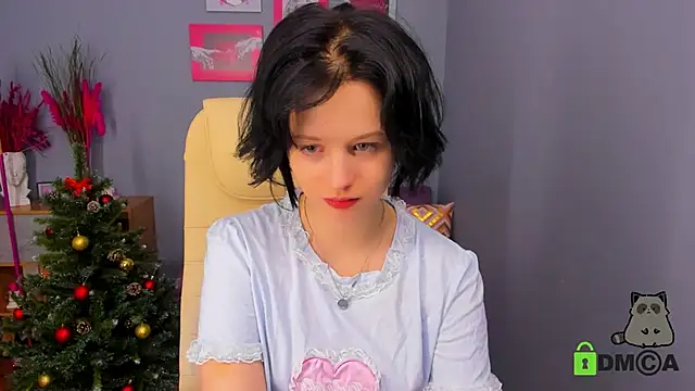 Snapshot of Alina_Mills chatting on 12-25-24, 11:33 Alina Mills online show from 12-25-24, 11:33