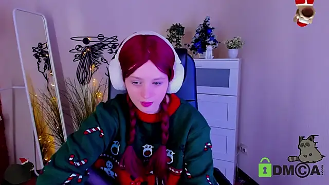 Snapshot of Alina_Mills chatting on 12-26-24, 06:22 Alina Mills online show from 12-26-24, 06:22