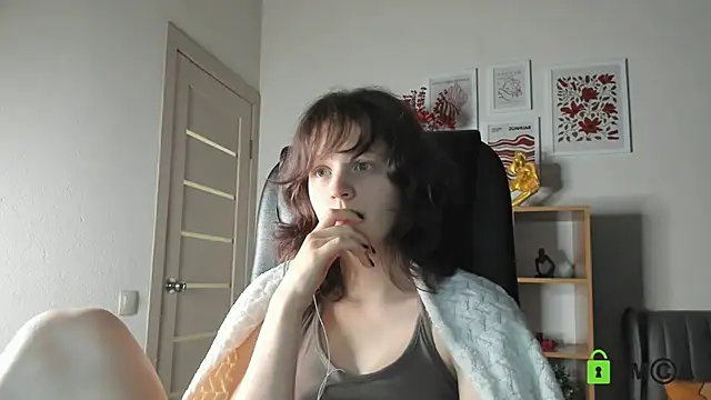 Alina Mills online show from 06-21-26, 11:05
