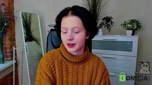 Snapshot of Alina_Mills chatting on 01-21-25, 10:19 Alina Mills online show from 01-21-25, 10:19