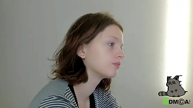 Snapshot of Alina_Mills chatting on 09-10-25, 08:35 Alina Mills online show from 09-10-25, 08:35